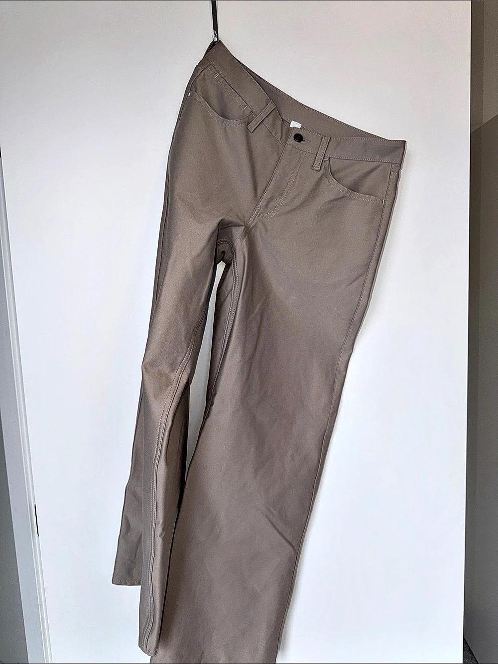 lululemon EasyFive Low-Rise Classic Wide-Leg Pant Tan Waist 27